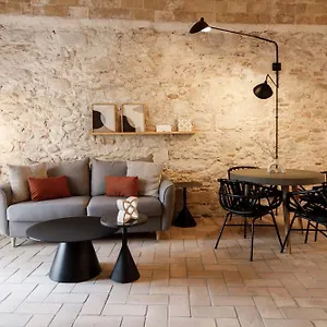 https://la-comuna-residence.topcostabravahotels.com
